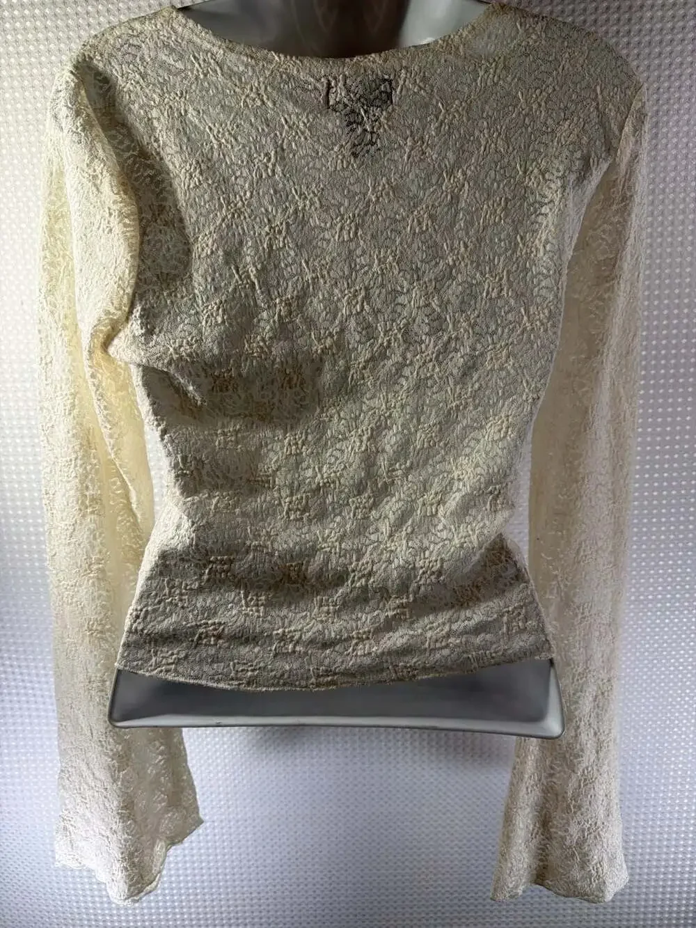 Just Polly New York Off-White Floral Lace Long Sleeve Top
